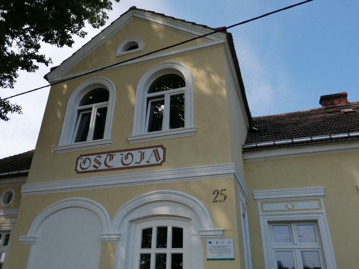 מידז'יוודז'י Dom Goscinny Ostoja מראה חיצוני תמונה